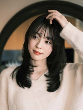 エアー 青山(AIR) シースルーバング/レイヤーカット