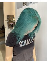 グリスバイミナリス(Guliss by minaliss) ターコイズグリーン10代20代セミロング最高峰トリートメント