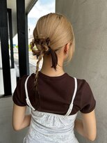 ナービス(NARVIS) ヘアセット/アップスタイルアレンジ/三つ編みお団子