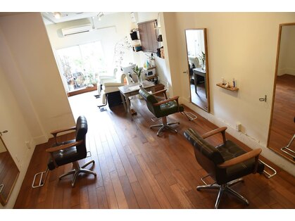 スローカフェプラスハチロクサンキュー (slowcafe + hair salon 8639)の写真