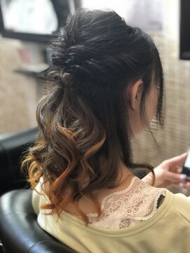 モーイ ヘア(Mooi hair) 裾カラー