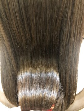 ミリュウ(Milieu) やわらか縮毛矯正 癖でお悩みの方 まとまる髪に