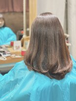 カシータ(casita)&nbsp;"casita"思わず触れたくなるツヤ髪まとまるワンカールストレート