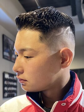 バーバー スタジオ ラフテル(Barber Studio RAFTEL) アップバング