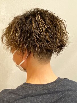 ビンゴ(BINGO) ba275_ダークグレージュ束感バーバースタイルツイストスパイラル