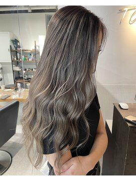 タオ 河原町(Tao) グレージュ