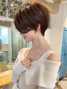 ロンド ストラーダ 心斎橋(Lond strada) ショート×ハイライト白髪ぼかし×マチルダボブ[心斎橋]