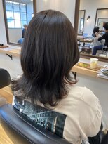 モーラ 鳳店(MOLLA)&nbsp;レイヤーカット　ミディアム　ニュアンスベージュ