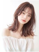 レイヤーカット 外ハネミディアム マロンベージュ 顔周りカット