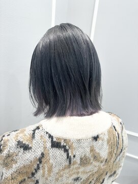 ネオリーブギンザ 銀座店(Neolive GINZA) (銀座) 切りっぱなしボブ　ブルーブラック