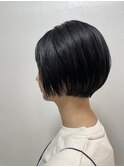 ショートボブ