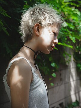 カライング(ing) 大人可愛いマッシュショートボブウルフカット◎30代40代50代60代