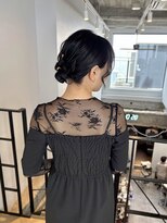 ヌープヘアーアイス(NUUP.hair ici)&nbsp;20代30代◎結婚式アッシュカラーこなれ大人まとめ髪シニヨン