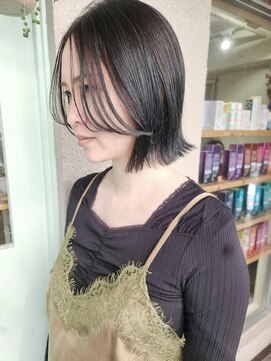 スーハ 恵比寿(SUUHA) フェイスレイヤー大人ボブ/ミニボブタッセルボブ×グレージュ