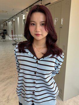 ヴィア 京都烏丸(Via) 10代20代30代/カシスレッド/ブリーチ/髪質改善/ハイトーン