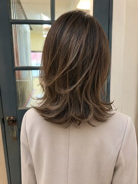 5(Five) レイヤー外ハネミディ
