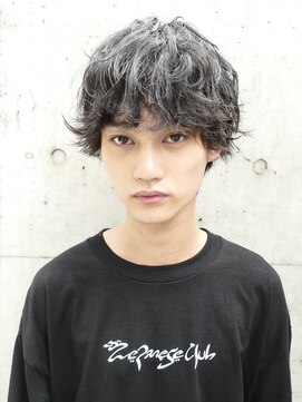 フィフス(fifth) フェザーマッシュ×スパイラルパーマ