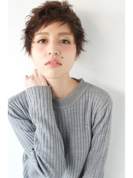 ロミー 本厚木(ROMMY.) ひし形シルエット カジュアルショート シアーカラー