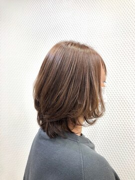 クオリス 上福岡店(QUALIS) 小顔/ひし形/ミディアム/暖色系/白髪染め/40代50代/レイヤー