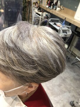 ビースリー ロア 艶ショート 2021/5/15