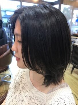 ヘアーフェロー HAIR fellow 大人ミディアムボブレイヤー　イルミナ　２０代３０代４０代人気