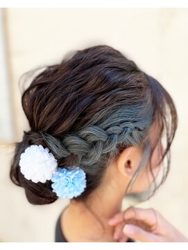 サーティーン(THIRTEEN) 浴衣に合うヘアセット(^^)帰り道までふんわりキープ♪20代☆10代