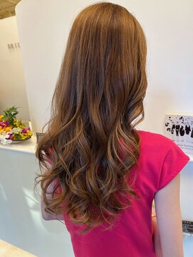ヘアーアンドメイク ブリリアント(hair&make BRILLIANT) ハイライトカラー 20代ヘア 30代ヘア 巻き髪 艶髪