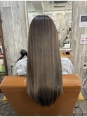 極細ハイライトとオージュアトリートメント☆