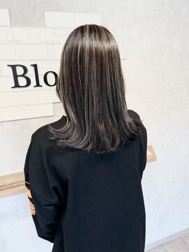 ブルーム(the Bloom) 【ハイライト】グレージュカラー[木更津/ブリーチ］
