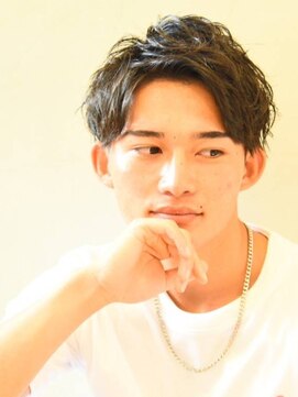 シベル(Sibelles) アップバングショート