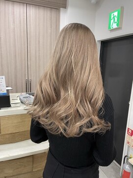 ジゼル(gisele) (稲毛)ミルクティーベージュ