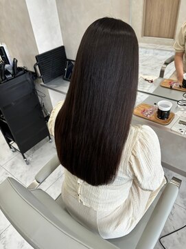 キング 梅田(K!ng) 縮毛矯正髪質改善ハイライトレイヤーカット梅田美容室エクステ