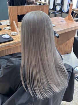 エイト 難波店(EIGHT namba) ギャル系 ホワイトカラー