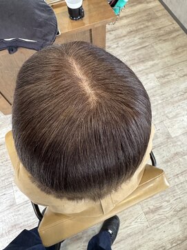 シキ(C key) 白髪ぼかしのハイライト