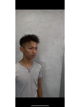 キング(K!ng) 縮毛矯正髪質改善ハイライトレイヤーカット枚方美容室エクステ