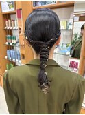 大人タイト編みおろしヘア
