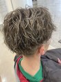 ネイキッド ヘアーズ ユニット(Naked HAIRS UNIT) メンズスパイラルパーマ！NBAスタイルで♪♪、ハイライトgood!