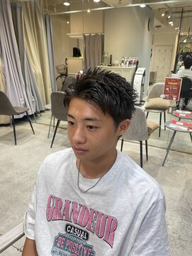 サンクチュアリー 千里山(Sanctuary) スパイキーショート