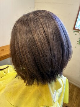 小さな美容室 ハナ(hana) ブリーチしてからの暗めの青紫カラー♪