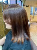 透け感ベージュの潤いセミロング×顔まわりカット