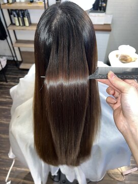 アトワ(A'tois) 髪質改善縮毛矯正/髪質改善/縮毛矯正/桜木町/関内/馬車道