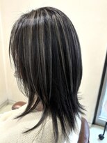 アズール 草加(azule)&nbsp;【40代・50代】表面の白髪ぼかしに　コントラストハイライト