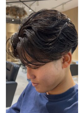 レボ 片町店(Revo) セットが楽!ニュアンスパーマ×センターパート!