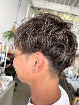 ヘアアンドメイク プロダクトスティーロ(Hair&Make Product Steelo)&nbsp;メンズハイライトパーマ