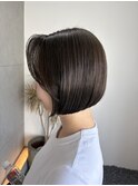 顔まわりレイヤーボブ×オリーブカラー