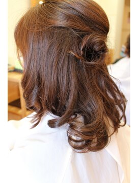 ルクール(le coeul) ≪le coeul ル　クール≫ゆる巻きハーフアップ