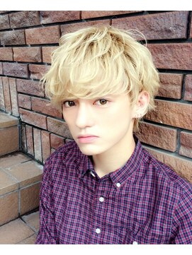 ピチカート(pizzicato) 『無造作マッシュ』×『外国人風プラチナベージュ』