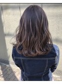 パープルグレージュ