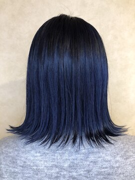 コバコ(Cobaco) デニムカラー×切りっぱなしボブ