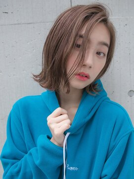 ルティア 池袋(Lutia) シナモンベージュ